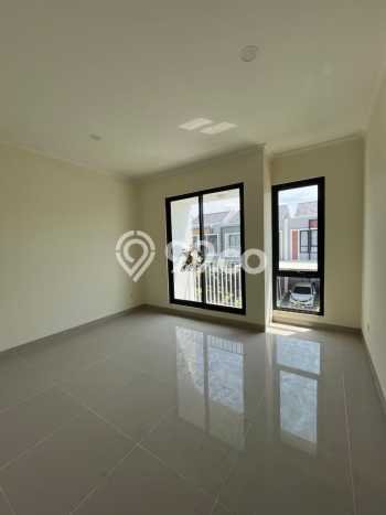 For Sale Hunian Rumah Terawat 4 Kamar di Gading Serpong, Tangerang For Sale Hunian Rumah Terawat 4 Kamar di Gading Serpong, Tangerang