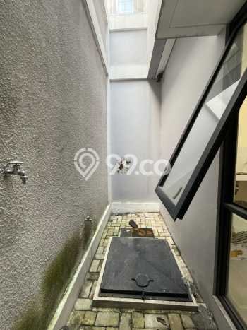 For Sale Hunian Rumah Terawat 4 Kamar di Gading Serpong, Tangerang For Sale Hunian Rumah Terawat 4 Kamar di Gading Serpong, Tangerang