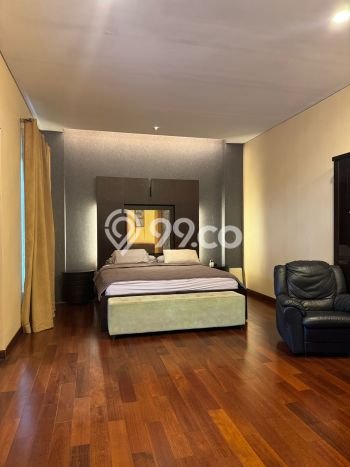 Hunian Mewah Dijual LT 440m2 di BSD, Tangerang Selatan Hunian Mewah Dijual LT 440m2 di BSD, Tangerang Selatan