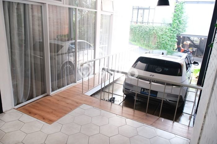 Jual Rumah Eksklusif 3 KT di Cikutra, Bandung Jual Rumah Eksklusif 3 KT di Cikutra, Bandung