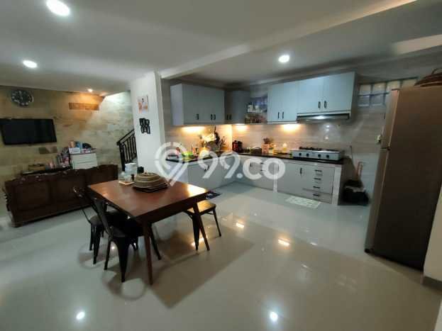 Jual Rumah Favorit Siap Huni LB 150m2 di Cimahi Utara, Cimahi Jual Rumah Favorit Siap Huni LB 150m2 di Cimahi Utara, Cimahi