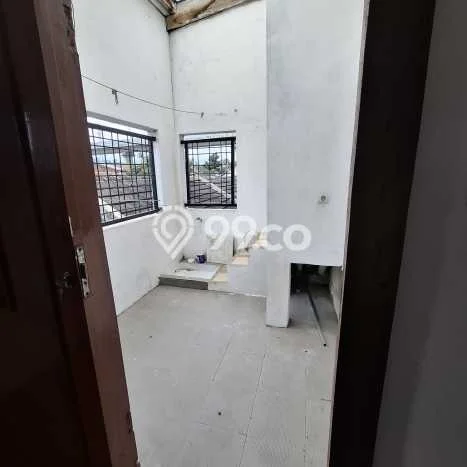Lokasi strategis! Rumah siap huni disewakan di Cimahi Tengah LB 90m2 Lokasi strategis! Rumah siap huni disewakan di Cimahi Tengah LB 90m2