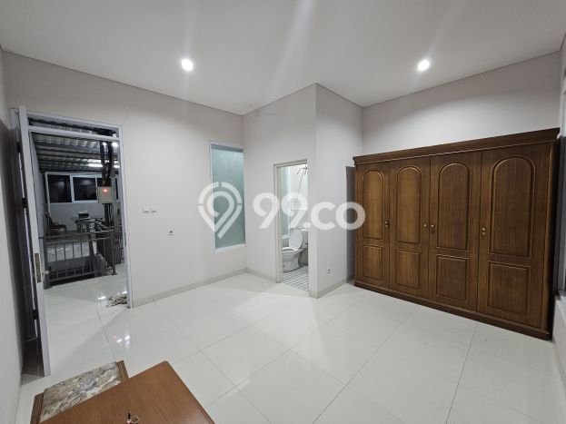 Area Ramai! Ruko Dijual di Astanaanyar untuk Bisnis Luas Bangunan 240m2 Area Ramai! Ruko Dijual di Astanaanyar untuk Bisnis Luas Bangunan 240m2