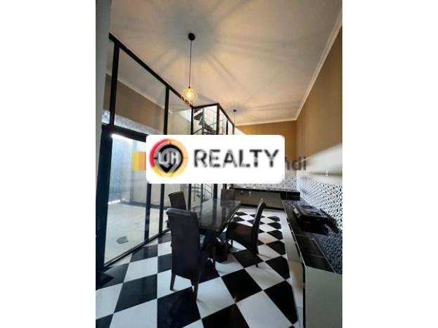 DREAM HOME! Rumah di Puri Anjasmoro, 4 KT, Bebas Banjir, Luas 348m2m² LB 400m2m² DREAM HOME! Rumah di Puri Anjasmoro, 4 KT, Bebas Banjir, Luas 348m2m² LB 400m2m²