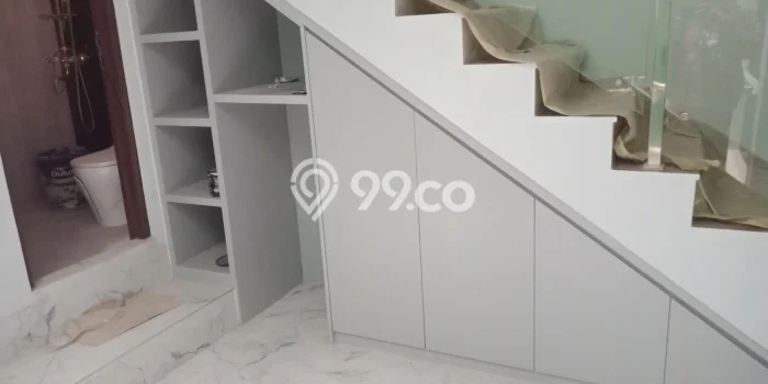 Dijual Hunian Rumah Nyaman 4 Kamar di Kayu Putih, Jakarta Timur Dijual Hunian Rumah Nyaman 4 Kamar di Kayu Putih, Jakarta Timur