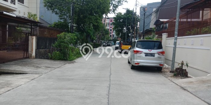 Unit Ruko Dijual di Jakarta Pusat LT 76m2 & LB 330m2 Unit Ruko Dijual di Jakarta Pusat LT 76m2 & LB 330m2