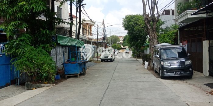 Unit Ruko Dijual di Jakarta Pusat LT 76m2 & LB 330m2 Unit Ruko Dijual di Jakarta Pusat LT 76m2 & LB 330m2