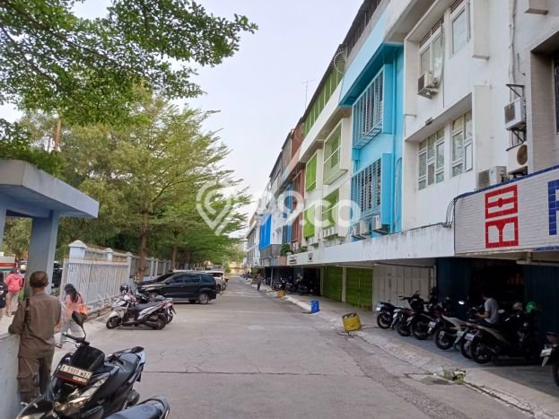 Dijual! Ruko di Pangeran Jayakarta Jakarta Pusat LT 164m2 / LB 640m2 Kawasan Strategis Dijual! Ruko di Pangeran Jayakarta Jakarta Pusat LT 164m2 / LB 640m2 Kawasan Strategis