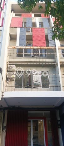 Area Ramai! Ruko Dijual di Kebon Jeruk untuk Bisnis Luas Bangunan 362m2 Area Ramai! Ruko Dijual di Kebon Jeruk untuk Bisnis Luas Bangunan 362m2