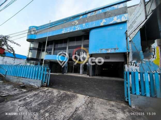 Ruko Bagus LT 920m2 LB 1560m2 Dijual di Semarang Timur Semarang Ruko Bagus LT 920m2 LB 1560m2 Dijual di Semarang Timur Semarang