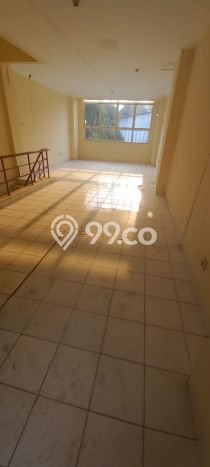 LOKASI TERBAIK! Ruko di , Luas 170m2m², Area Komersial LOKASI TERBAIK! Ruko di , Luas 170m2m², Area Komersial