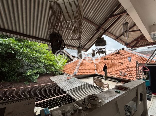 Jual Rumah Mewah Elegan Dengan View Eksklusif di Jelambar, Jakarta Barat Jual Rumah Mewah Elegan Dengan View Eksklusif di Jelambar, Jakarta Barat