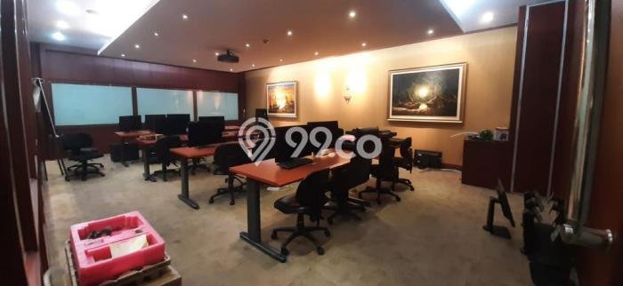 Unit Kantor Dijual di Jakarta Selatan LT 600m2 & LB 600m2 Unit Kantor Dijual di Jakarta Selatan LT 600m2 & LB 600m2
