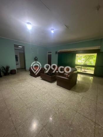 Hunian Elit LB 700m2 Siap Huni Desain Elegan di Kemanggisan, Jakarta Barat Hunian Elit LB 700m2 Siap Huni Desain Elegan di Kemanggisan, Jakarta Barat