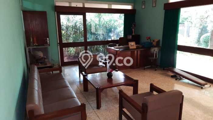 Hunian Elit LB 700m2 Siap Huni Desain Elegan di Kemanggisan, Jakarta Barat Hunian Elit LB 700m2 Siap Huni Desain Elegan di Kemanggisan, Jakarta Barat