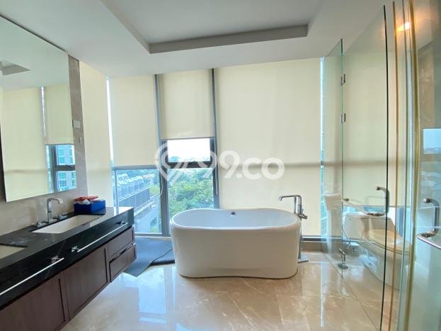 FOR SALE Hunian Apartemen High-Class di Mampang Prapatan dengan 3 Kamar Tidur & Luas 220m2 FOR SALE Hunian Apartemen High-Class di Mampang Prapatan dengan 3 Kamar Tidur & Luas 220m2