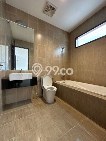 Siap Huni Hunian Elit 4 Kamar di Cilandak Dekat ke Mana Saja Siap Huni Hunian Elit 4 Kamar di Cilandak Dekat ke Mana Saja