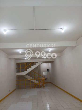 Ruko Bagus Dijual LB 300m2 Lokasi Strategis Tangerang Area Cocok untuk Bisnis Ruko Bagus Dijual LB 300m2 Lokasi Strategis Tangerang Area Cocok untuk Bisnis