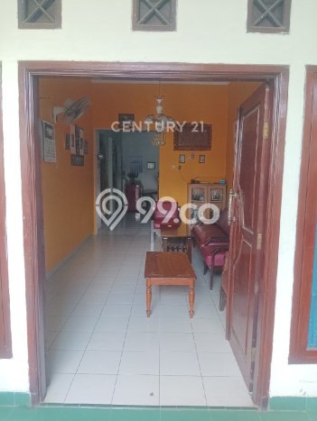Rumah Modern Cantik 5 KT Bisa Langsung Pindah di Karawaci Rumah Modern Cantik 5 KT Bisa Langsung Pindah di Karawaci