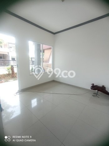 Jual Rumah Bagus Siap Huni LB 200m2 di Karawaci, Tangerang Jual Rumah Bagus Siap Huni LB 200m2 di Karawaci, Tangerang