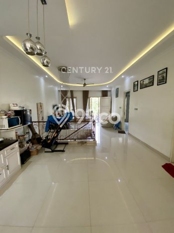 Siap Huni Hunian Elit 4 Kamar di Karawaci Dekat ke Mana Saja Siap Huni Hunian Elit 4 Kamar di Karawaci Dekat ke Mana Saja