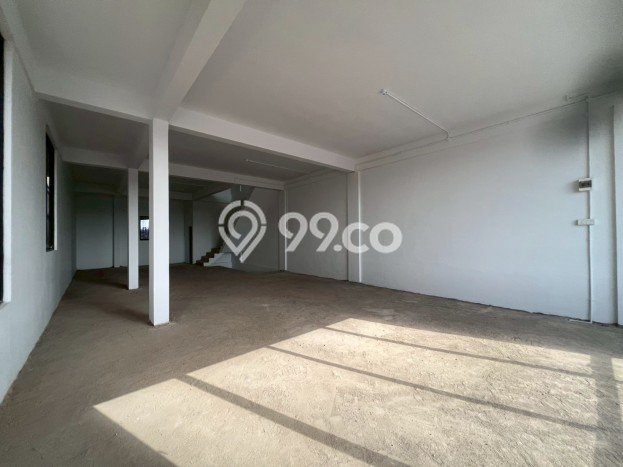 Disewakan Ruko Strategis Kawasan Batam Centre, Luas 240m², Pusat Komersial Disewakan Ruko Strategis Kawasan Batam Centre, Luas 240m², Pusat Komersial