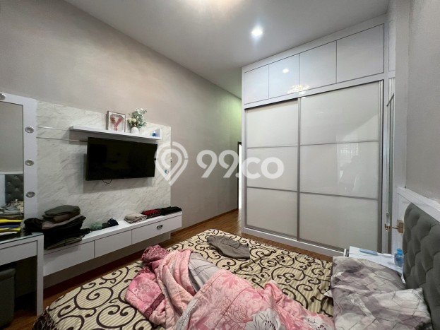 RECOMMENDED! Rumah di Batam Centre, 2 KT, Lokasi Strategis, LT 135m² Bangunan 80m² RECOMMENDED! Rumah di Batam Centre, 2 KT, Lokasi Strategis, LT 135m² Bangunan 80m²