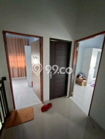 Rumah LT 177m2m² / LB 220m2m² Pemandangan Kota di Batam Centre, Batam Rumah LT 177m2m² / LB 220m2m² Pemandangan Kota di Batam Centre, Batam