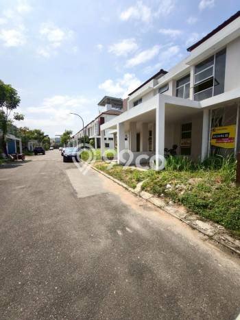 Rumah Area Nyaman di Batam Centre, Batam, Luas 128m² Bangunan 116m² Rumah Area Nyaman di Batam Centre, Batam, Luas 128m² Bangunan 116m²