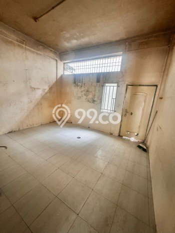 LOKASI STRATEGIS! Ruko For Rent di Batam Kota, Luas 225m², Area Berkembang LOKASI STRATEGIS! Ruko For Rent di Batam Kota, Luas 225m², Area Berkembang