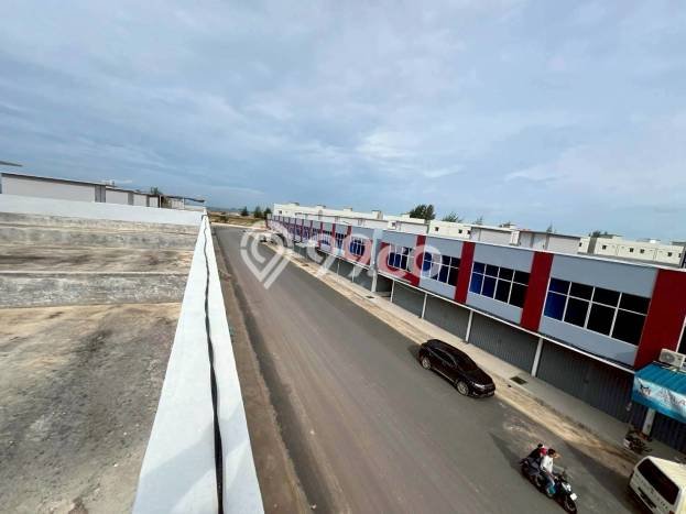 Ruko di Bengkong, Luas 127m², Lokasi Premium Ruko di Bengkong, Luas 127m², Lokasi Premium