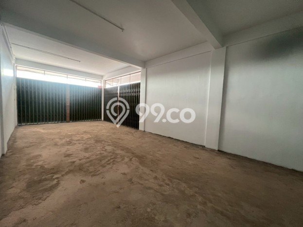 Disewakan Ruko Strategis Kawasan Batam Centre, Luas 240m², Pusat Komersial Disewakan Ruko Strategis Kawasan Batam Centre, Luas 240m², Pusat Komersial