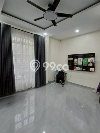 Rumah LT 177m2m² / LB 220m2m² Pemandangan Kota di Batam Centre, Batam Rumah LT 177m2m² / LB 220m2m² Pemandangan Kota di Batam Centre, Batam