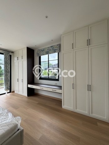 Jual Rumah Mewah Elegan Dengan View Cantik di Lippo Karawaci, Tangerang Jual Rumah Mewah Elegan Dengan View Cantik di Lippo Karawaci, Tangerang