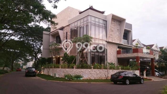 For Sale! Luxury House LT 300m2 Desain Modern di BSD For Sale! Luxury House LT 300m2 Desain Modern di BSD