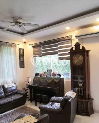 LISTING BARU! Rumah Strategis di Serpong, LT 214m² LB 213m² LISTING BARU! Rumah Strategis di Serpong, LT 214m² LB 213m²