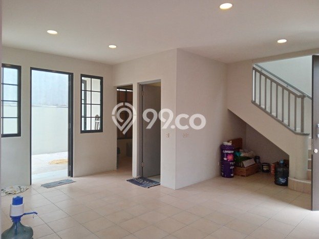 Rumah Elit Modern Tanpa Renovasi di Lippo Karawaci Tangerang Rumah Elit Modern Tanpa Renovasi di Lippo Karawaci Tangerang