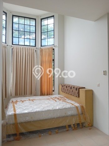 Rumah Elit Modern Tanpa Renovasi di Lippo Karawaci Tangerang Rumah Elit Modern Tanpa Renovasi di Lippo Karawaci Tangerang