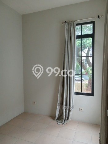 Rumah Elit Modern Tanpa Renovasi di Lippo Karawaci Tangerang Rumah Elit Modern Tanpa Renovasi di Lippo Karawaci Tangerang