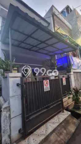 Rumah Modern LT 60m² Terawat di Kompleks Perumahan Tambora, Jakarta Barat Rumah Modern LT 60m² Terawat di Kompleks Perumahan Tambora, Jakarta Barat
