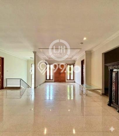 Rumah Luxury Modern Siap Huni di Kuningan Jakarta Selatan Rumah Luxury Modern Siap Huni di Kuningan Jakarta Selatan