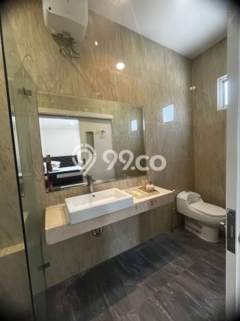 Rumah Luxury Modern Tanpa Renovasi di BSD City Tangerang Rumah Luxury Modern Tanpa Renovasi di BSD City Tangerang