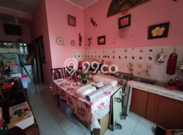 Rumah kawasan , Siap Huni, 2 KT, Dekat Tangerang, Tangerang, LT 241m2m² Bangunan 200m2m² Rumah kawasan , Siap Huni, 2 KT, Dekat Tangerang, Tangerang, LT 241m2m² Bangunan 200m2m²