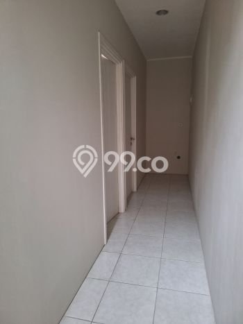 Dijual Hunian Rumah Terawat 4 Kamar di BSD, Tangerang Dijual Hunian Rumah Terawat 4 Kamar di BSD, Tangerang
