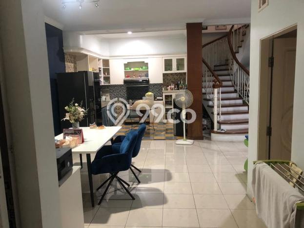 Rumah Elit Modern Tanpa Renovasi di Alam Sutera Tangerang Rumah Elit Modern Tanpa Renovasi di Alam Sutera Tangerang