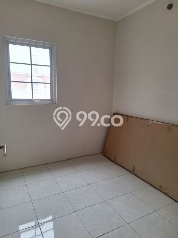 Dijual Hunian Rumah Terawat 4 Kamar di BSD, Tangerang Dijual Hunian Rumah Terawat 4 Kamar di BSD, Tangerang