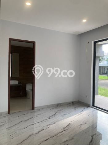 For Sale! Luxury House LT 248m2 Desain Modern di Alam Sutera For Sale! Luxury House LT 248m2 Desain Modern di Alam Sutera