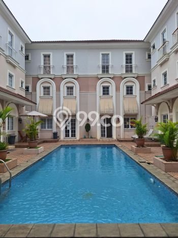 Dijual Hunian Rumah Terawat 4 Kamar di BSD, Tangerang Dijual Hunian Rumah Terawat 4 Kamar di BSD, Tangerang