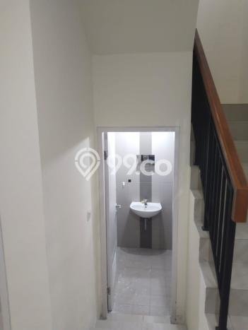 Dijual Hunian Rumah Terawat 3 Kamar di Gading Serpong, Tangerang Dijual Hunian Rumah Terawat 3 Kamar di Gading Serpong, Tangerang