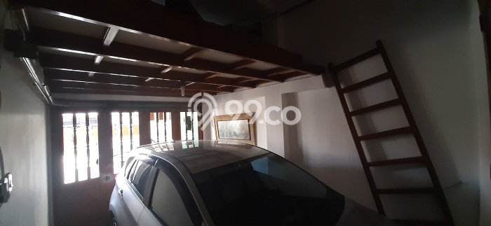 Rumah Elit Modern Siap Huni di Pondok Indah Jakarta Selatan Rumah Elit Modern Siap Huni di Pondok Indah Jakarta Selatan